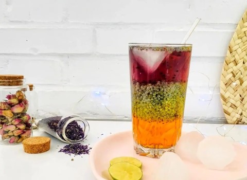 https://shp.aradbranding.com/خرید و فروش شربت سه رنگ زعفرانی با شرایط فوق العاده